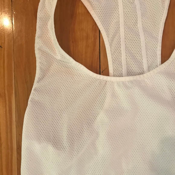 Reese Tank - Picture 2 of 6